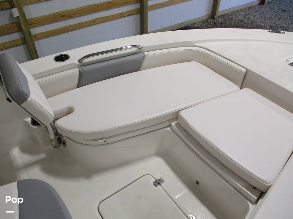 Slide: The Image of Robalo 226 Cayman 2020 - 15273083