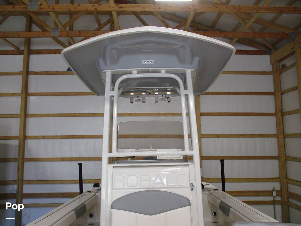 Slide: The Image of Robalo 226 Cayman 2020 - 15273099