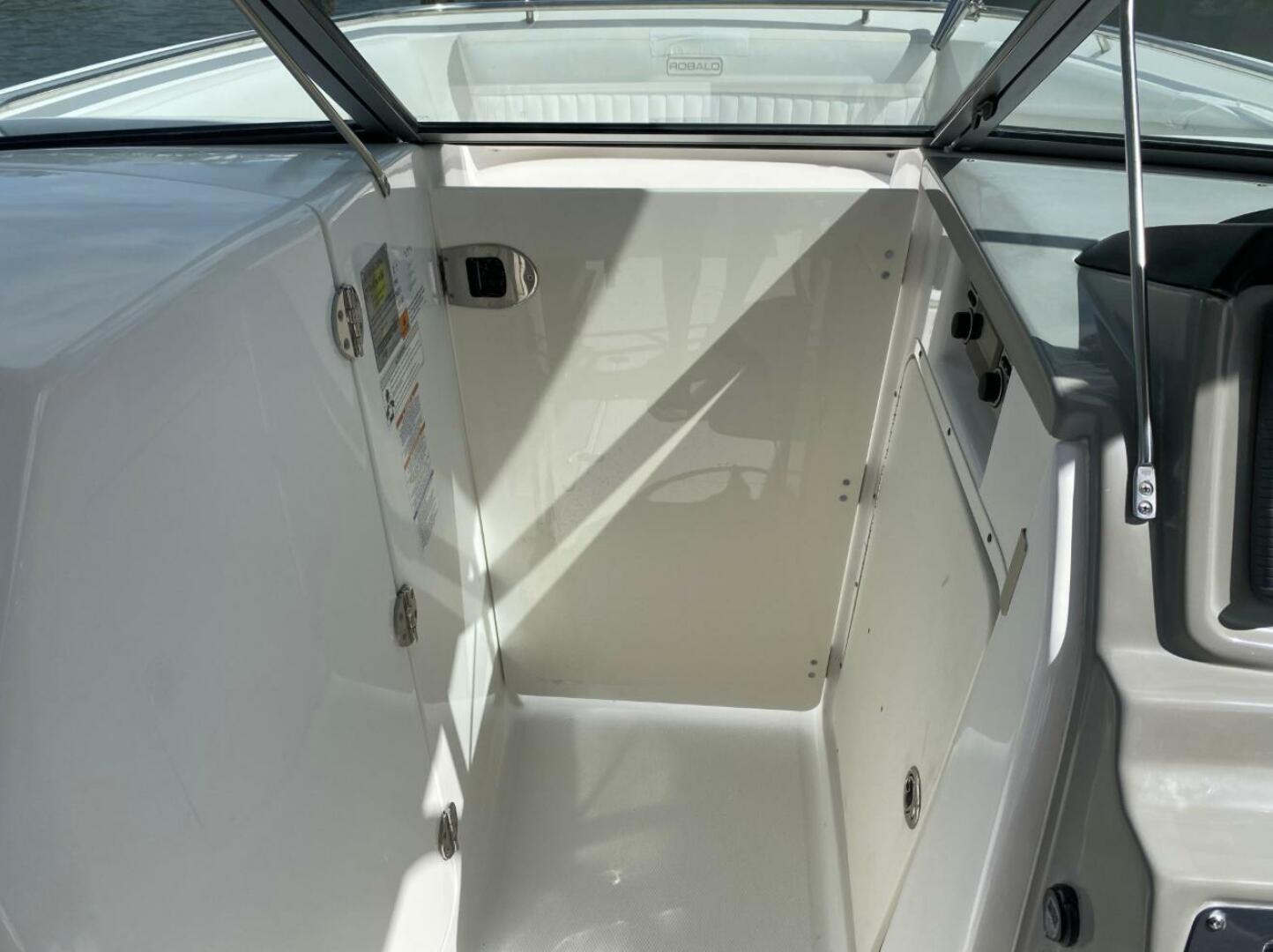 Slide: The Image of Robalo 24 2013 - 5153833