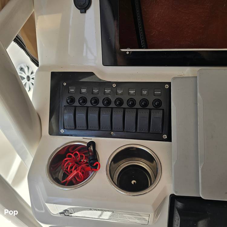 Slide: The Image of Robalo 242 CC 2015 - 14849795