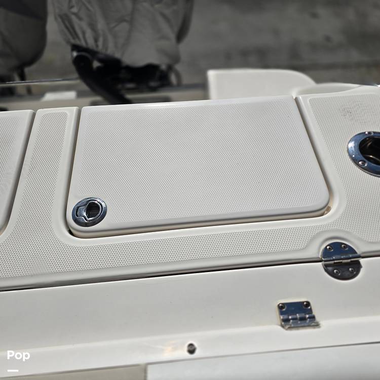 Slide: The Image of Robalo 242 CC 2015 - 14849811