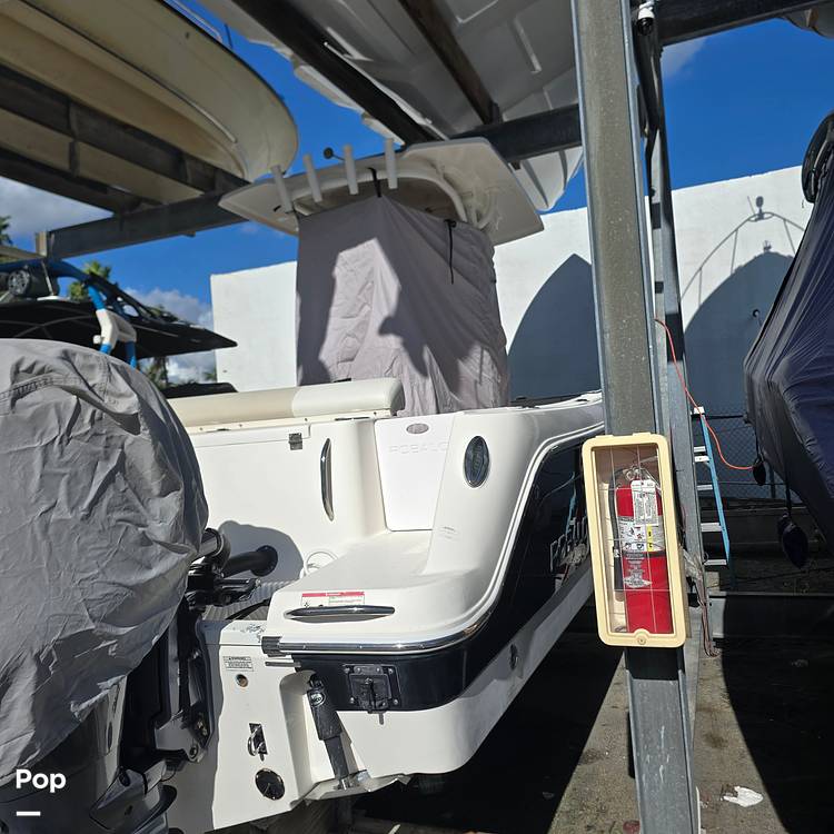 Slide: The Image of Robalo 242 CC 2015 - 14849831