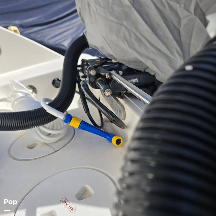 Slide: The Image of Robalo 242 CC 2015 - 14849838