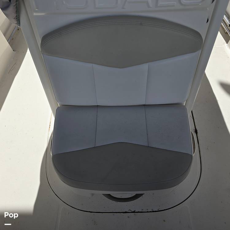 Slide: The Image of Robalo 242 CC 2015 - 14849851
