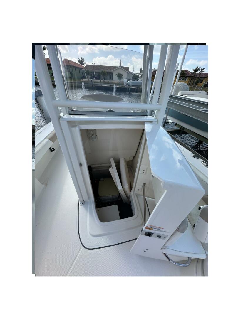 Slide: The Image of Robalo 246 Cayman 2017 - 5094039