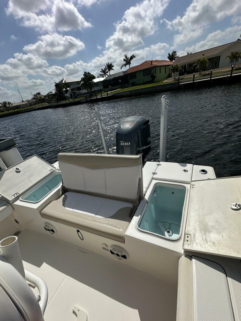 Slide: The Image of Robalo 246 Cayman 2017 - 5094052