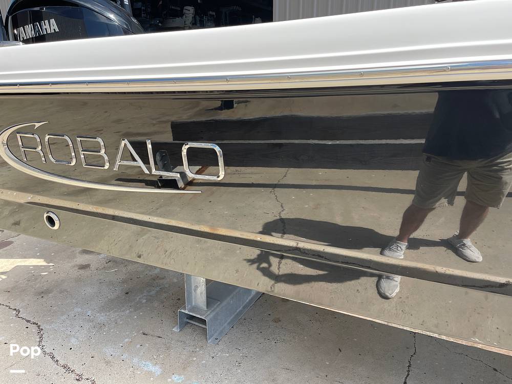 Slide: The Image of Robalo 246 Cayman 2021 - 15233656