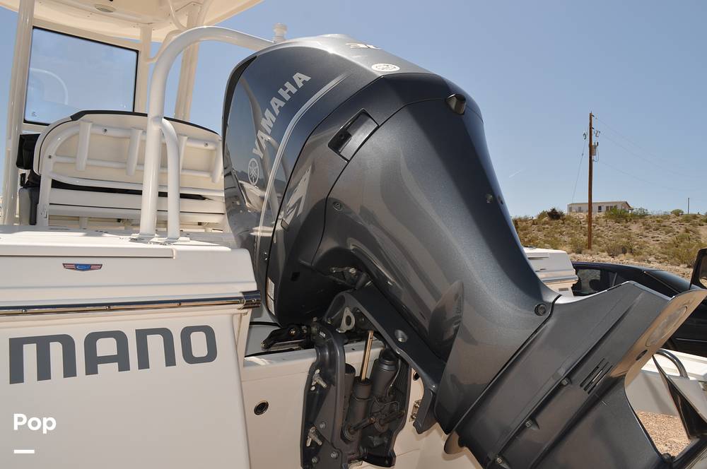 Slide: The Image of Robalo 246 Cayman 2021 - 15336622