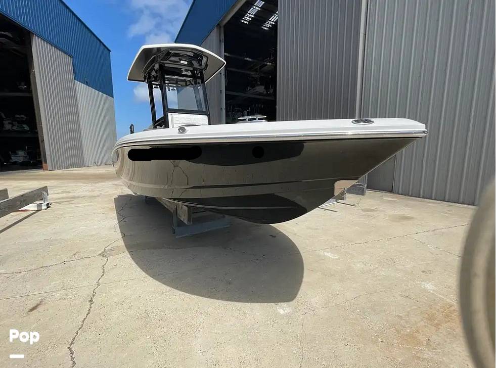 Slide: The Image of Robalo 246 Cayman 2021 - 15250889
