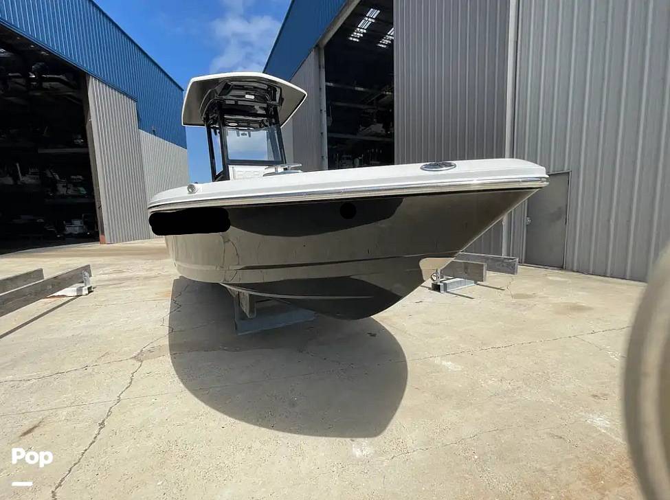 Slide: The Image of Robalo 246 Cayman 2021 - 15250888