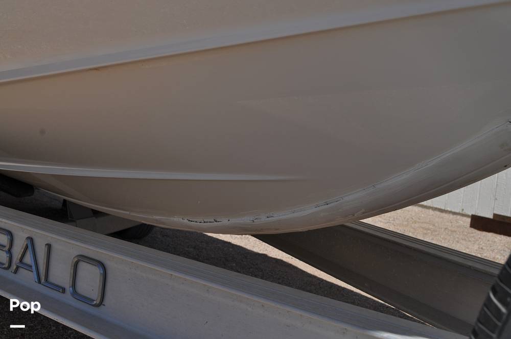 Slide: The Image of Robalo 246 Cayman 2021 - 15336630
