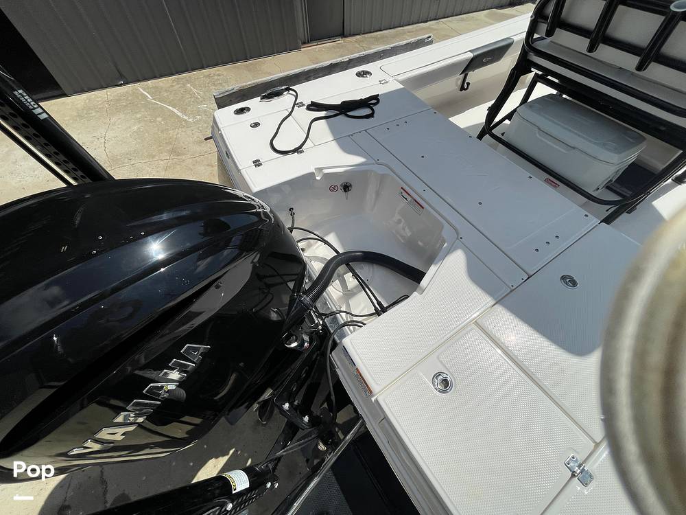 Slide: The Image of Robalo 246 Cayman 2021 - 15233676