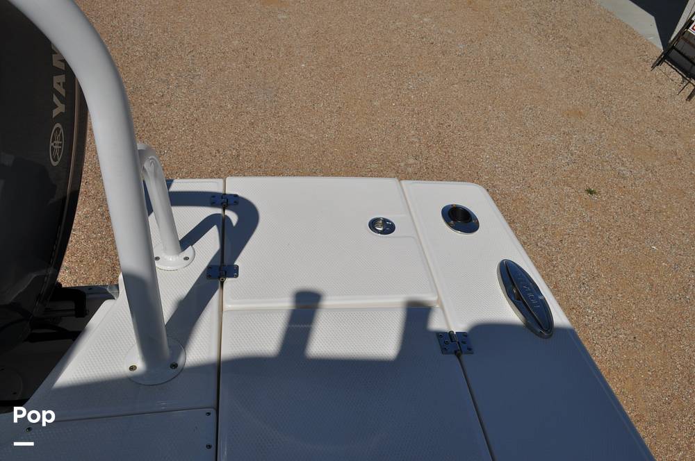 Slide: The Image of Robalo 246 Cayman 2021 - 15336644