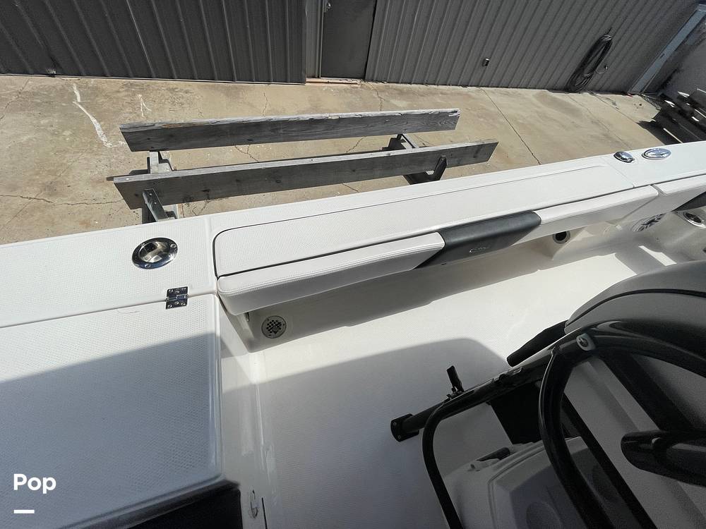 Slide: The Image of Robalo 246 Cayman 2021 - 15233683