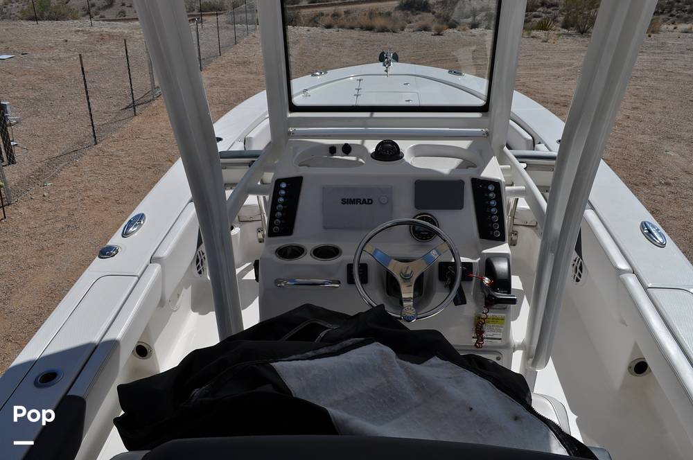 Slide: The Image of Robalo 246 Cayman 2021 - 15336614