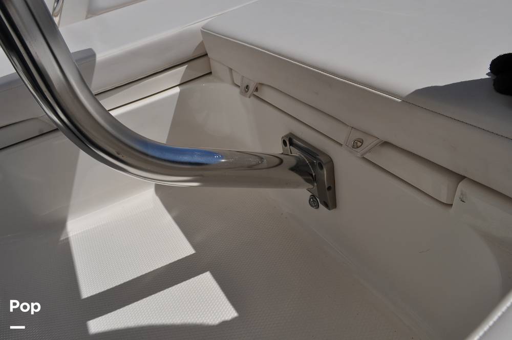 Slide: The Image of Robalo 246 Cayman 2021 - 15336676