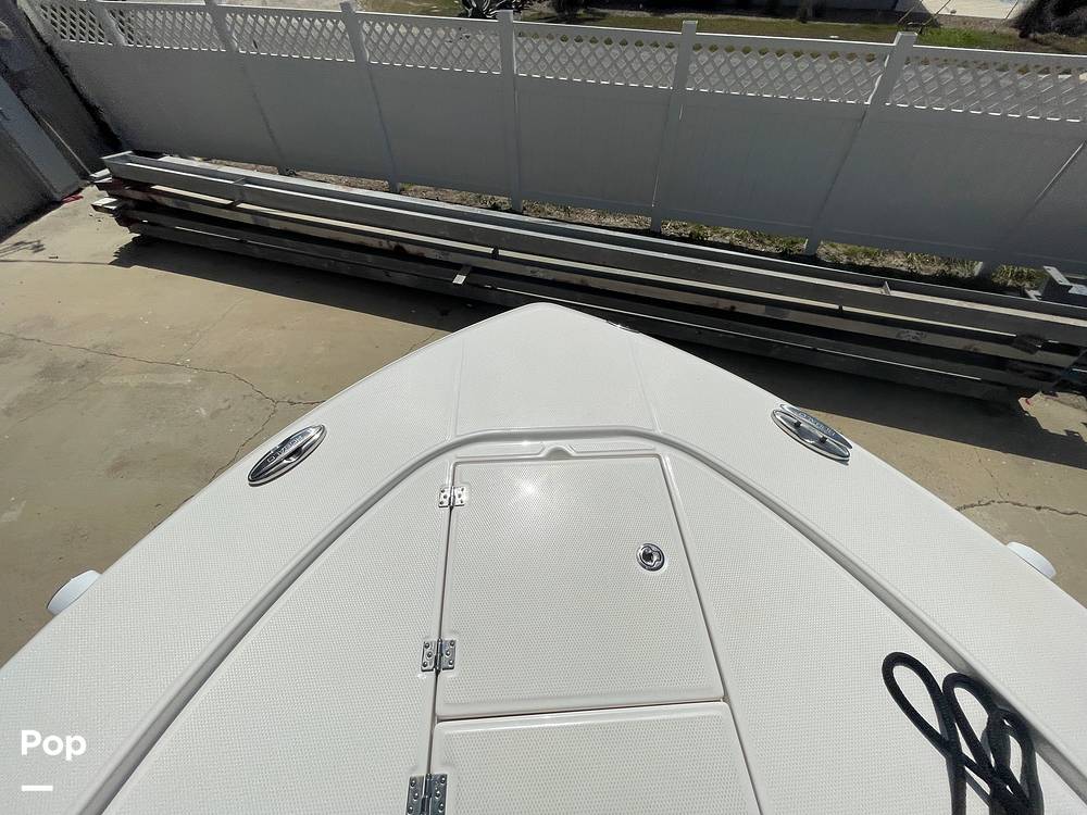 Slide: The Image of Robalo 246 Cayman 2021 - 15233948