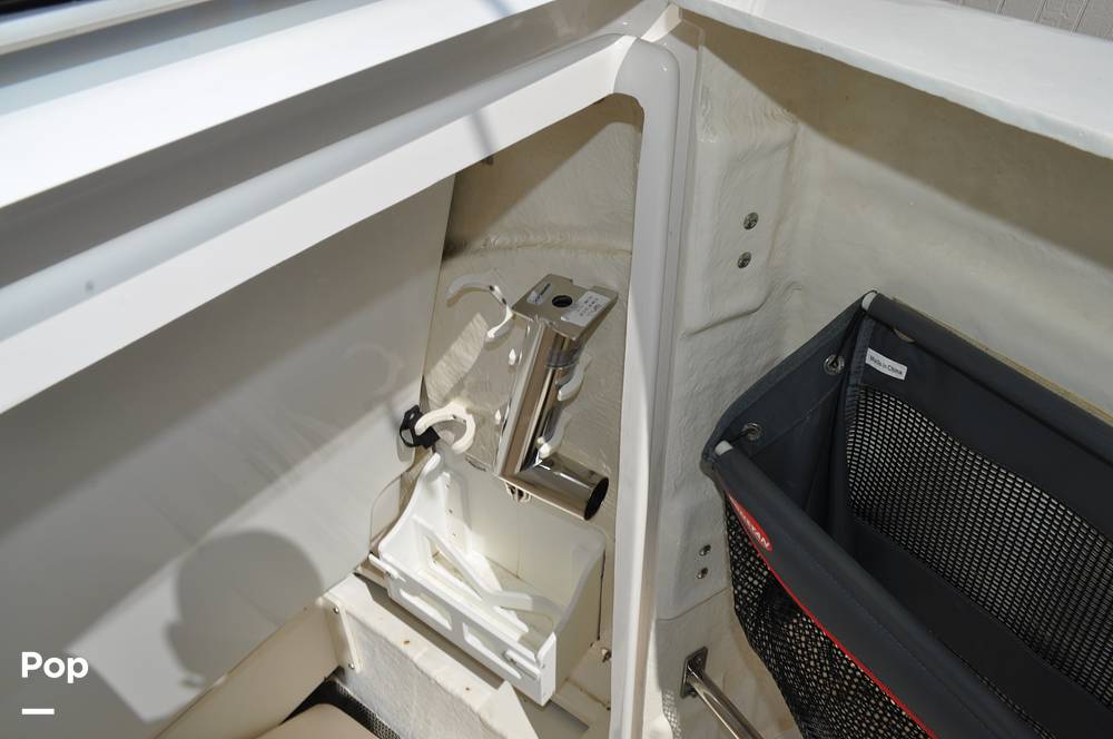 Slide: The Image of Robalo 246 Cayman 2021 - 15336685