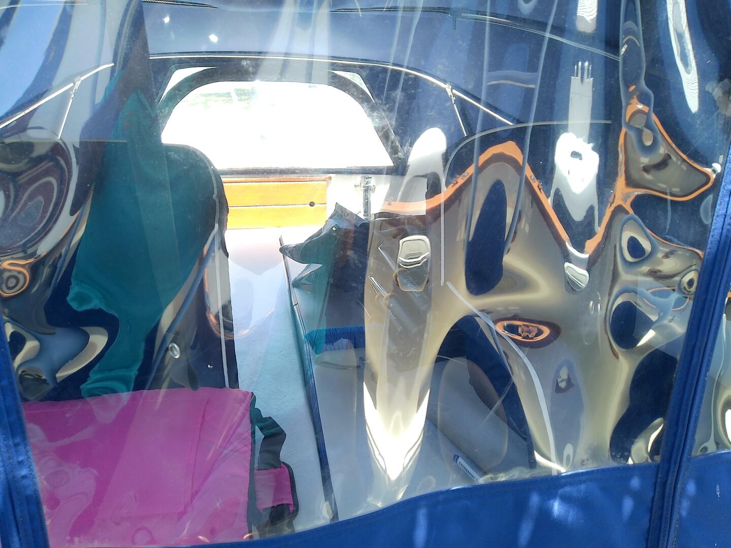 Slide: The Image of Robalo 2520 Center Console 1985 - 5310346