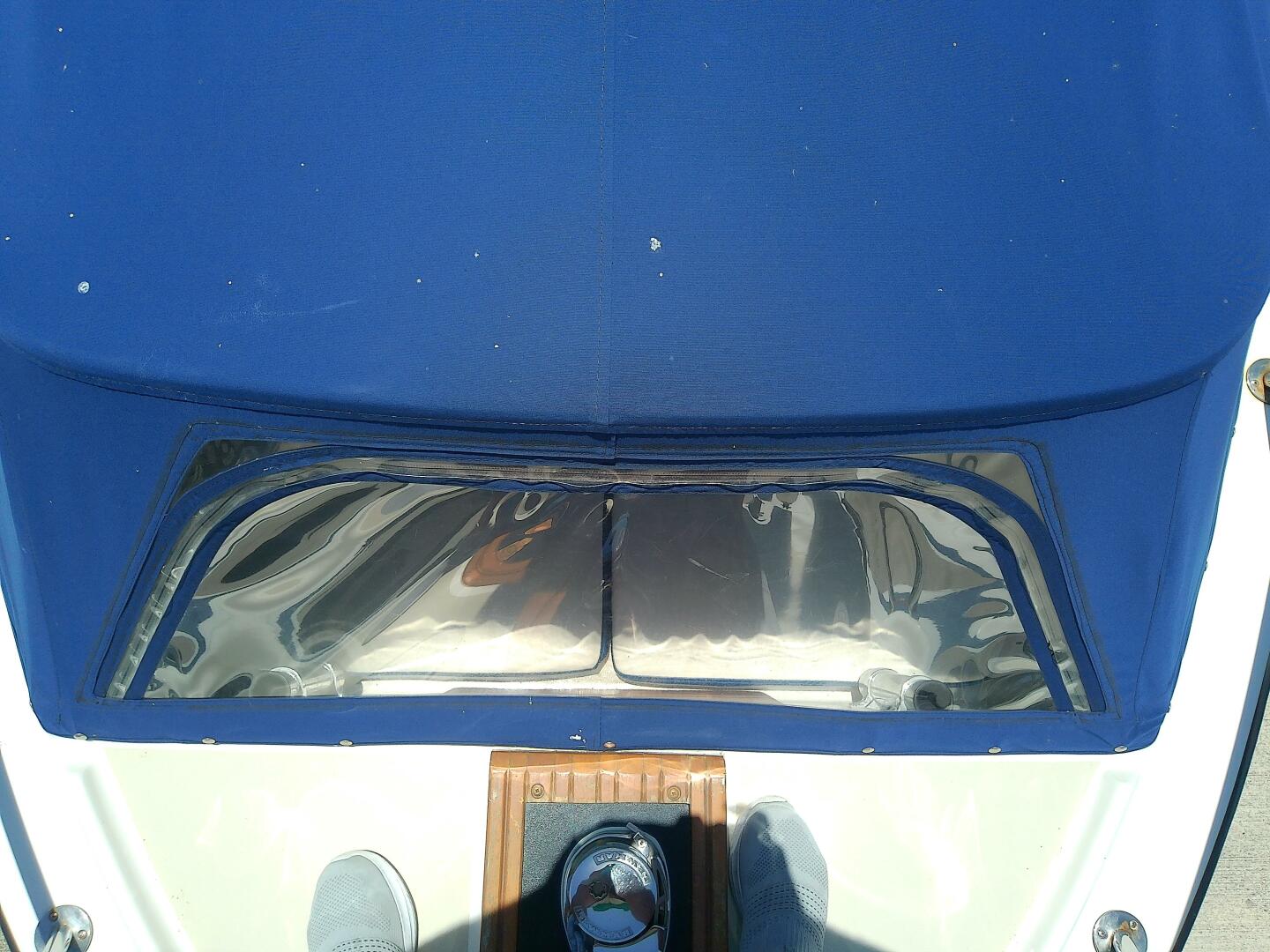 Slide: The Image of Robalo 2520 Center Console 1985 - 5310353