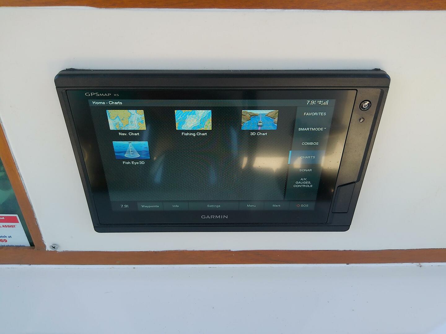 Slide: The Image of Robalo 2520 Center Console 1985 - 5310371
