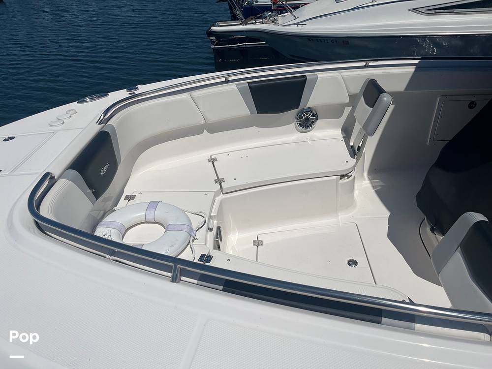 Slide: The Image of Robalo 272 2022 - 14284689