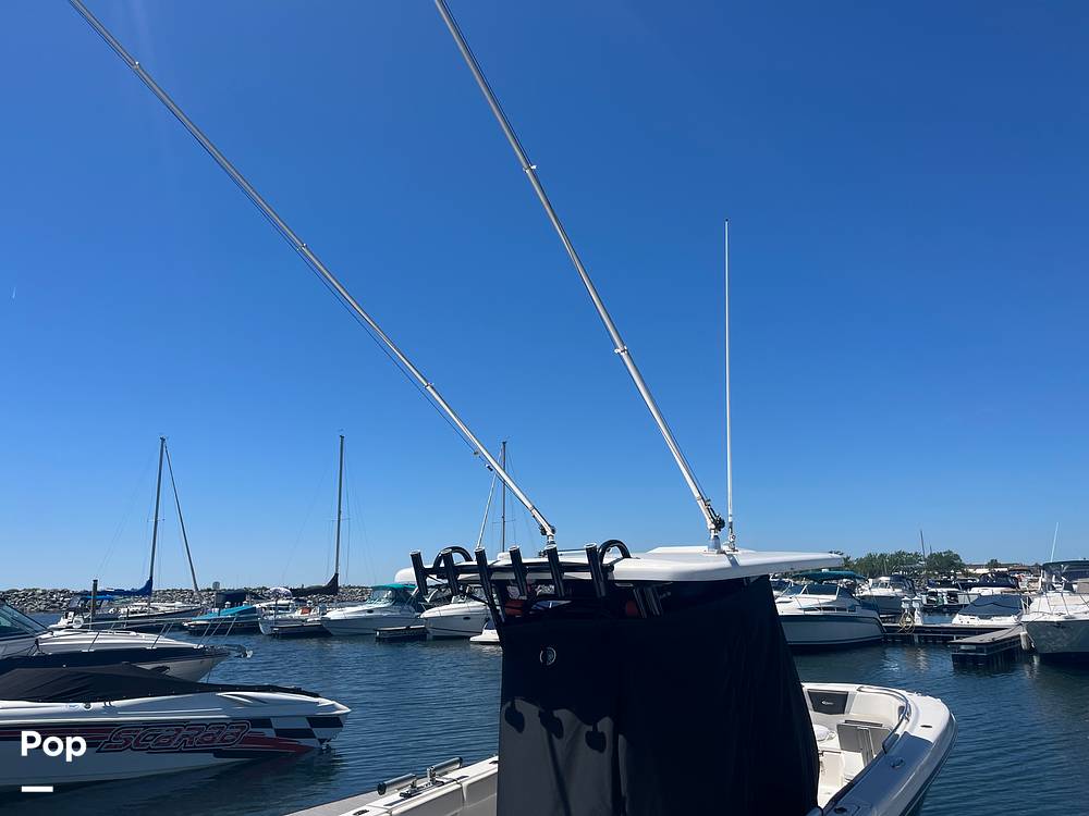 Slide: The Image of Robalo 272 2022 - 14284691