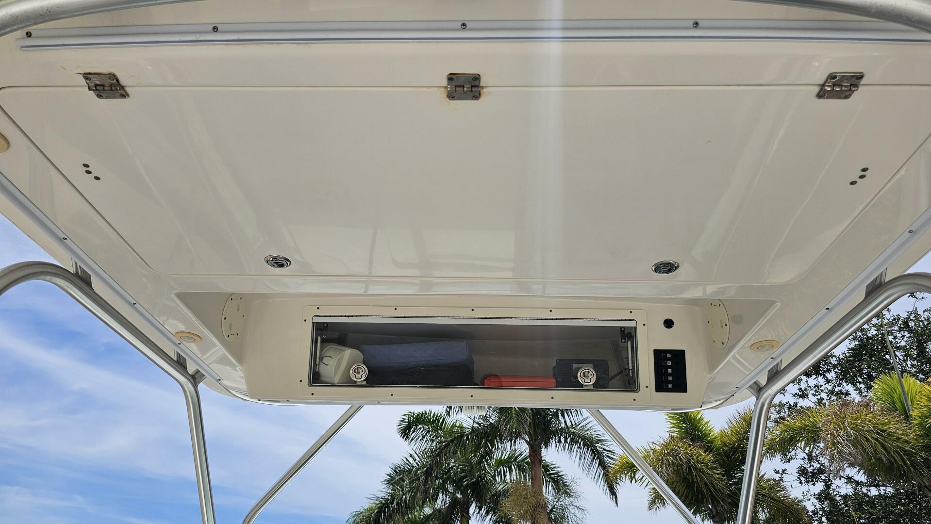 Slide: The Image of Robalo 305 Walkaround 2013 - 5457051