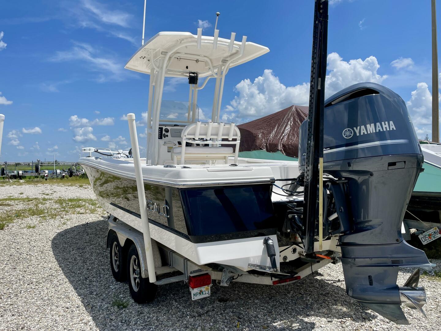 Slide: The Image of Robalo Cayman 2015 - 5537044