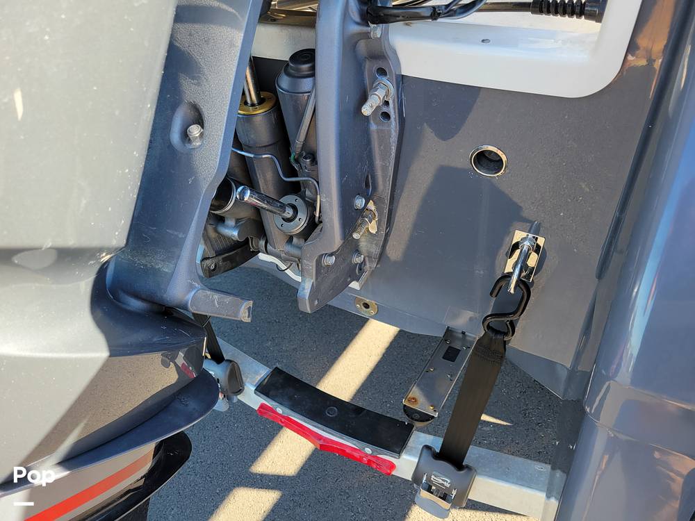 Slide: The Image of Robalo Cayman 226 2021 - 15070868