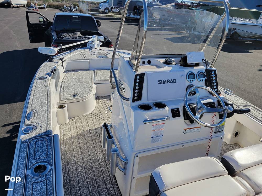 Slide: The Image of Robalo Cayman 226 2021 - 15070878