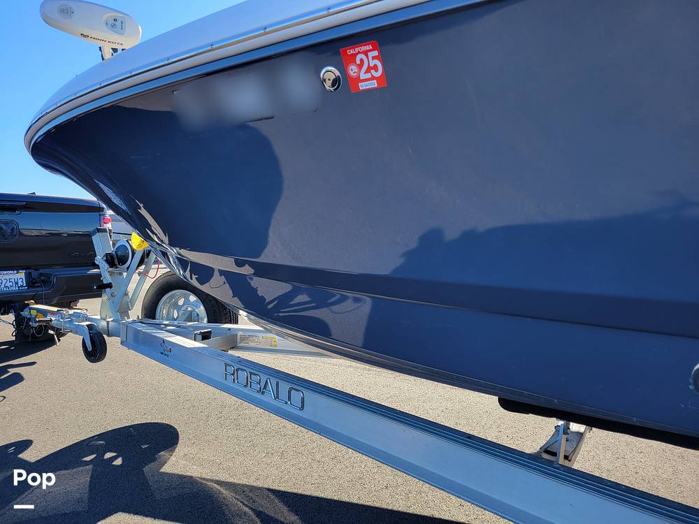 Slide: The Image of Robalo Cayman 226 2021 - 15070861