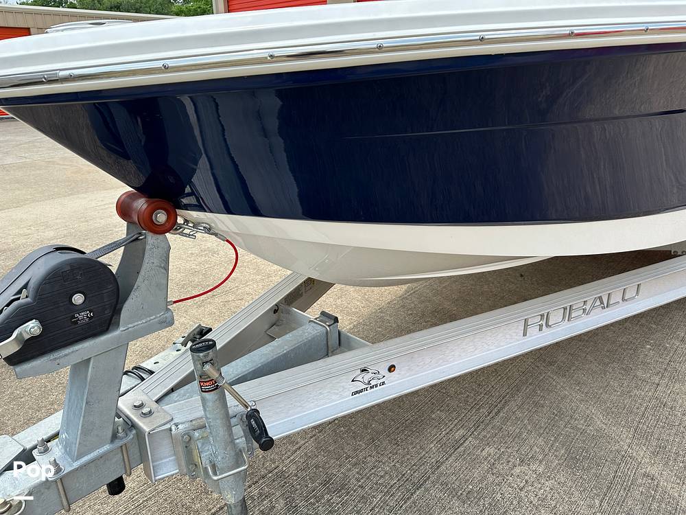 Slide: The Image of Robalo R160 2020 - 14183240