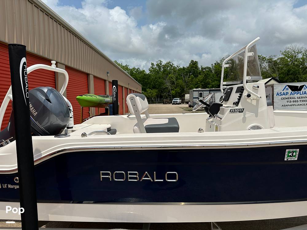 Slide: The Image of Robalo R160 2020 - 14183248