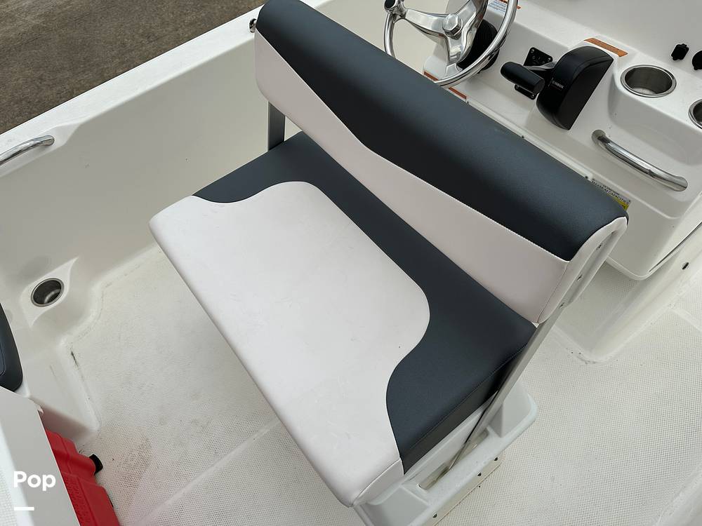 Slide: The Image of Robalo R160 2020 - 14183263
