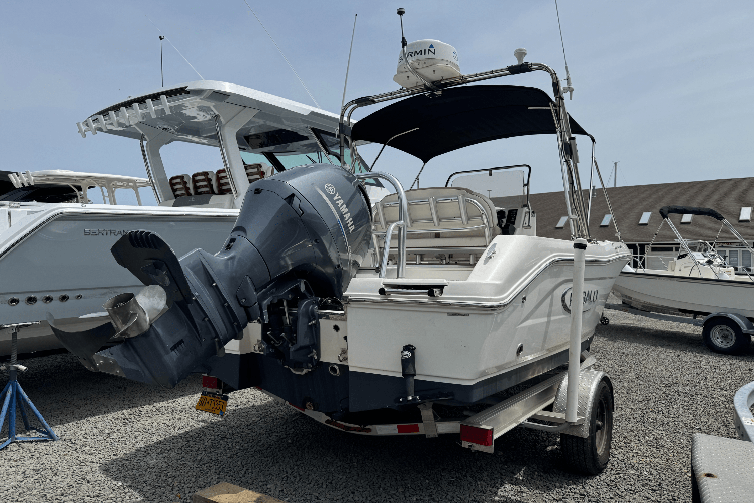 Slide: The Image of Robalo R180 2020 - 5