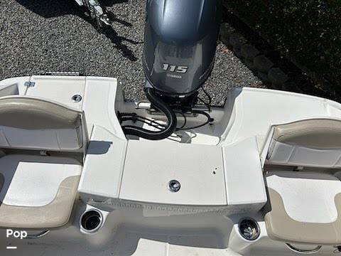 Slide: The Image of Robalo R180/CC 2018 - 15381489