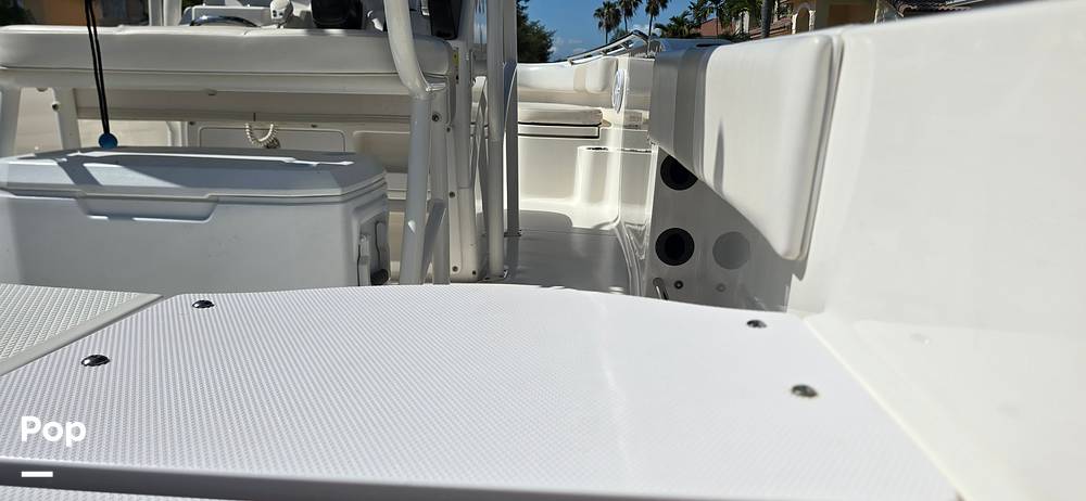 Slide: The Image of Robalo R200 2015 - 15439573