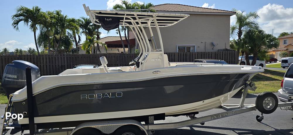 Slide: The Image of Robalo R200 2015 - 15439582
