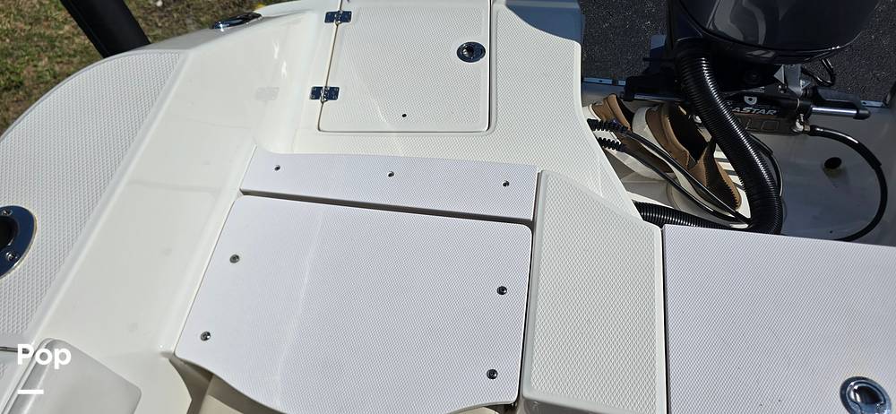 Slide: The Image of Robalo R200 2015 - 15439603