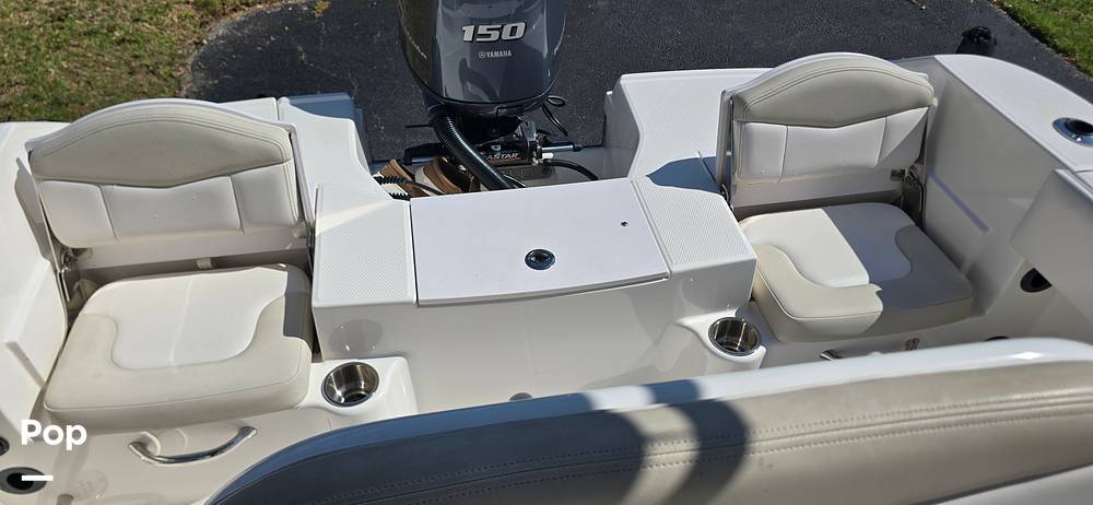 Slide: The Image of Robalo R200 2015 - 15439606