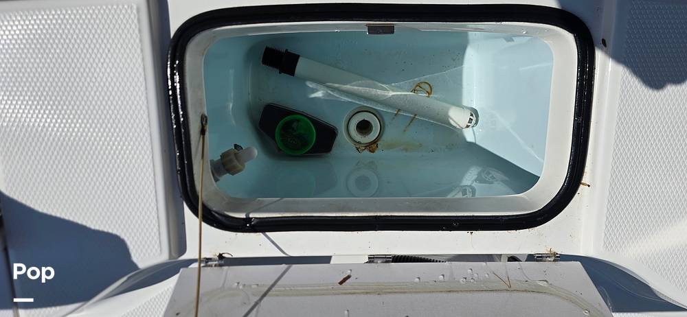 Slide: The Image of Robalo R200 2015 - 15439609