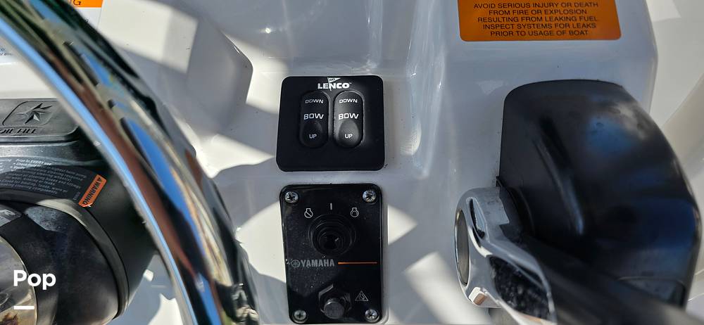 Slide: The Image of Robalo R200 2015 - 15439613