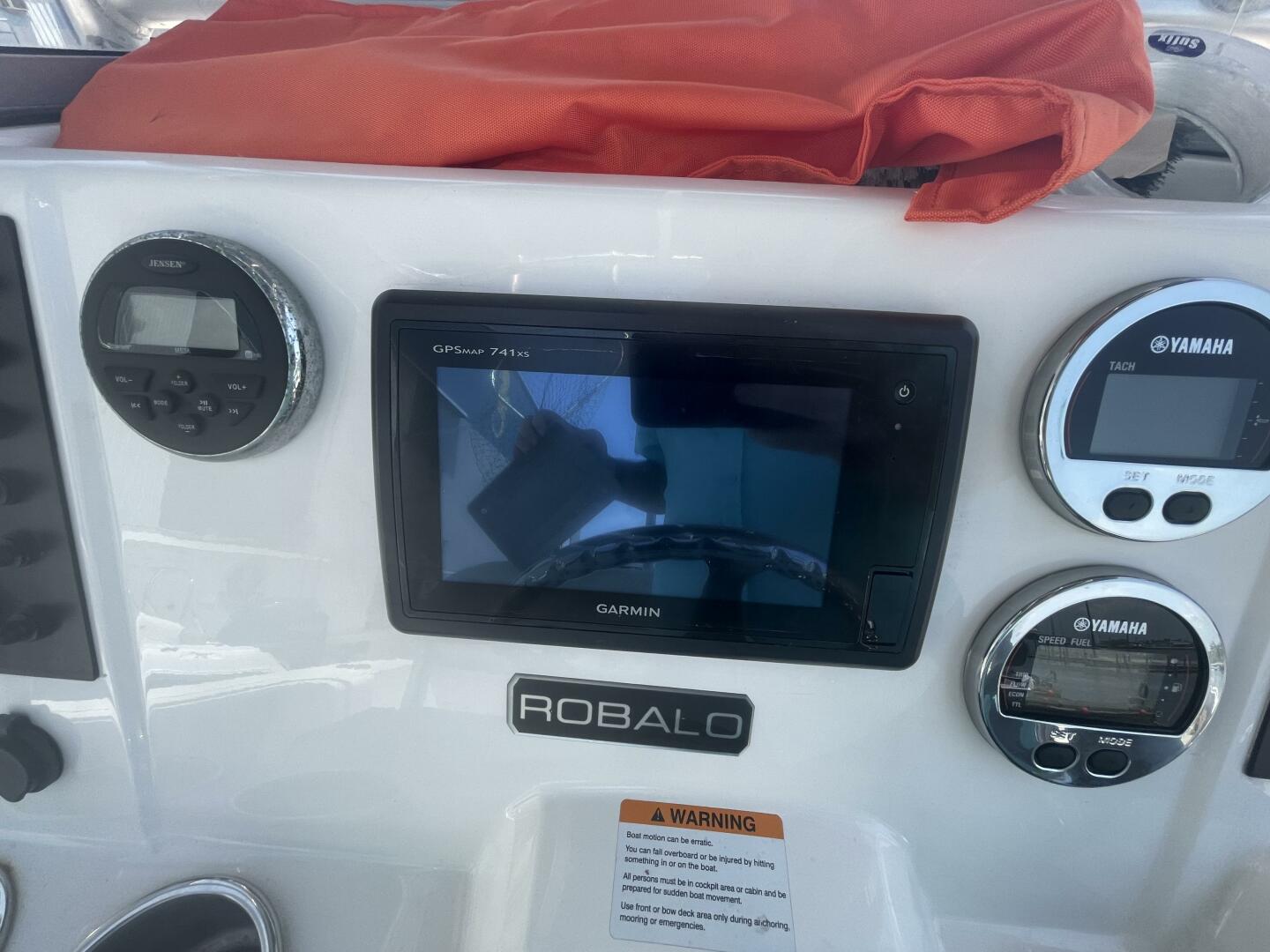 Slide: The Image of Robalo R200 2016 - 5112500