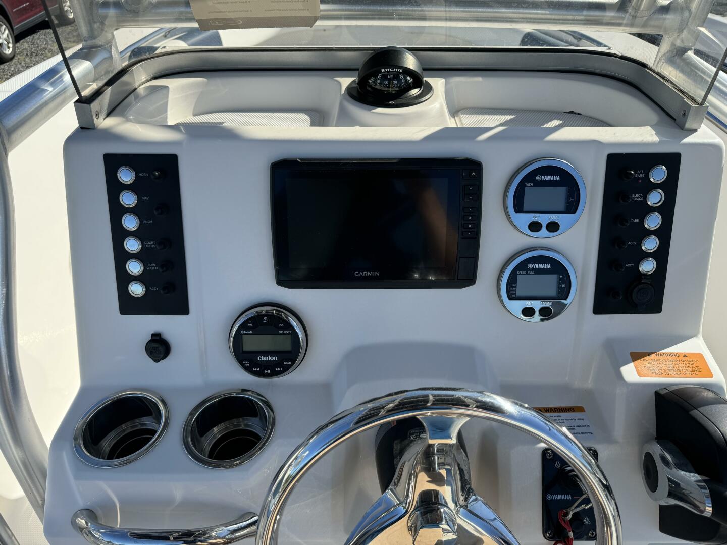 Slide: The Image of Robalo R200 Center Console 2019 - 4396451