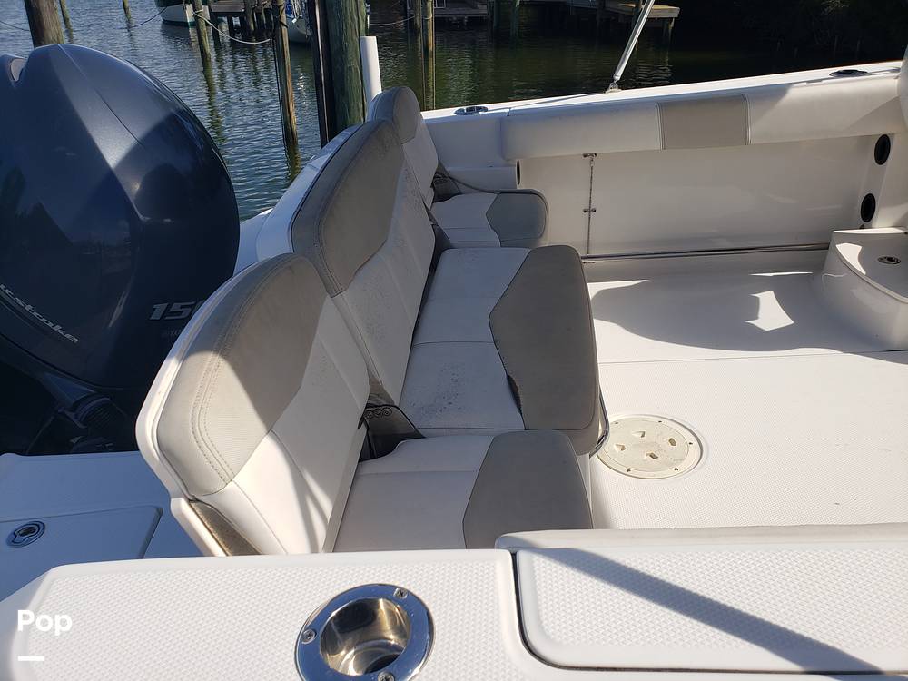 Slide: The Image of Robalo R207 2013 - 13121489