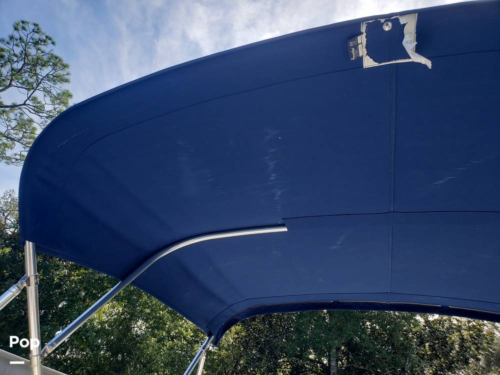 Slide: The Image of Robalo R207 2013 - 13121731