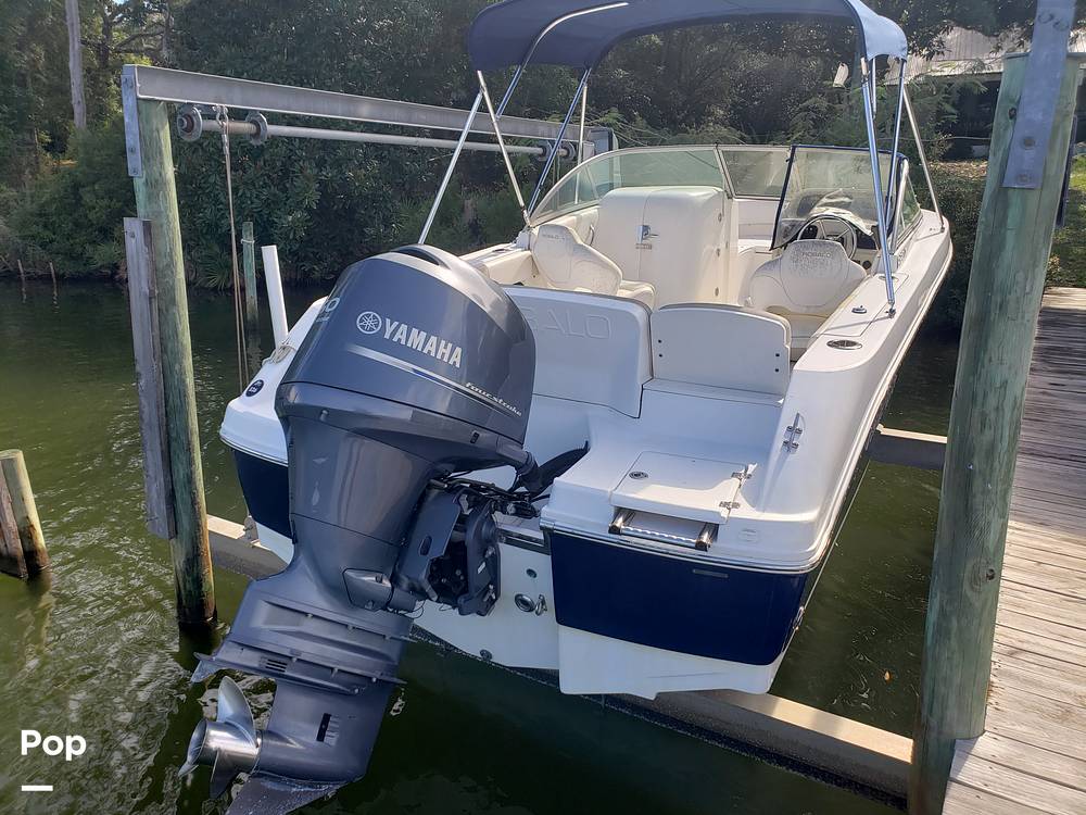 Slide: The Image of Robalo R207 2013 - 13121758