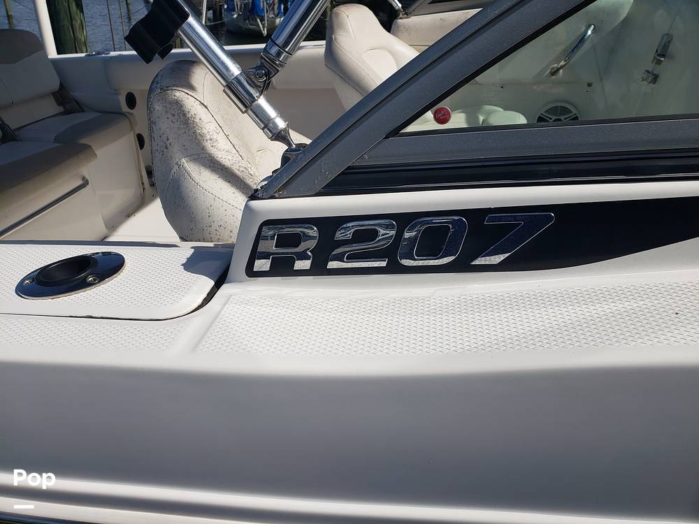 Slide: The Image of Robalo R207 2013 - 13121476