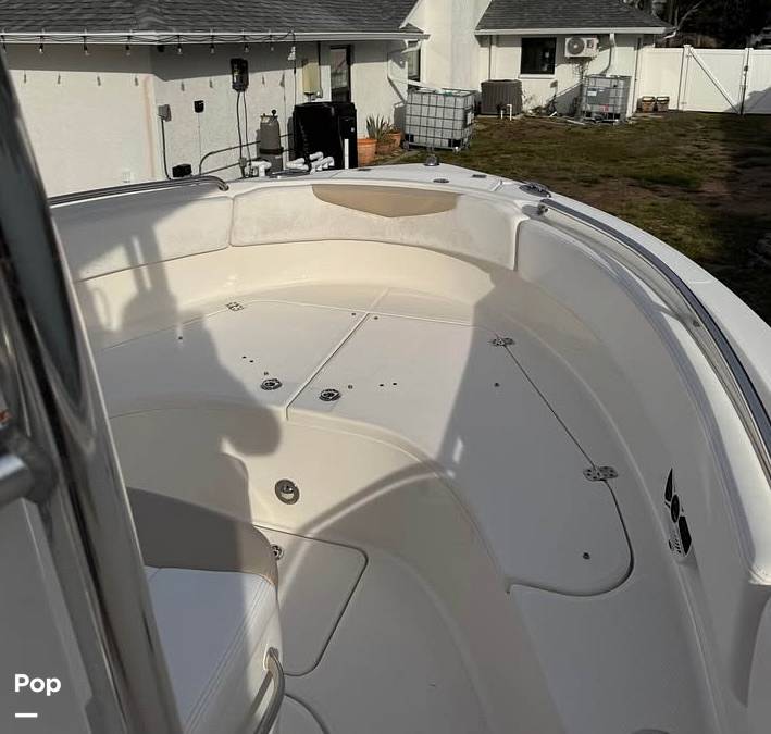Slide: The Image of Robalo R222 2016 - 15545606